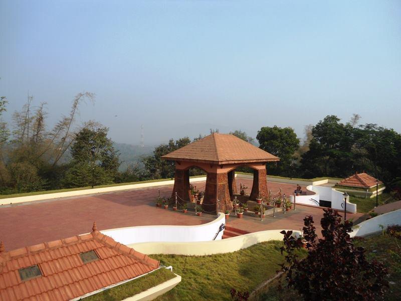 Wayanad Gate Resort Манантавади Екстериор снимка