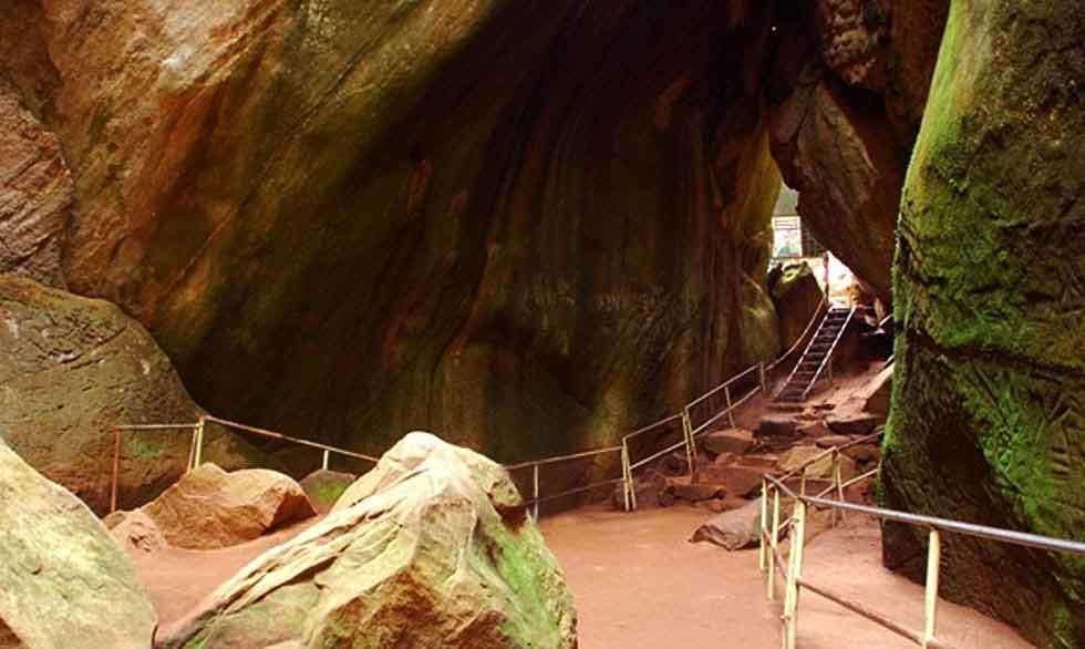 Wayanad Gate Resort Манантавади Екстериор снимка
