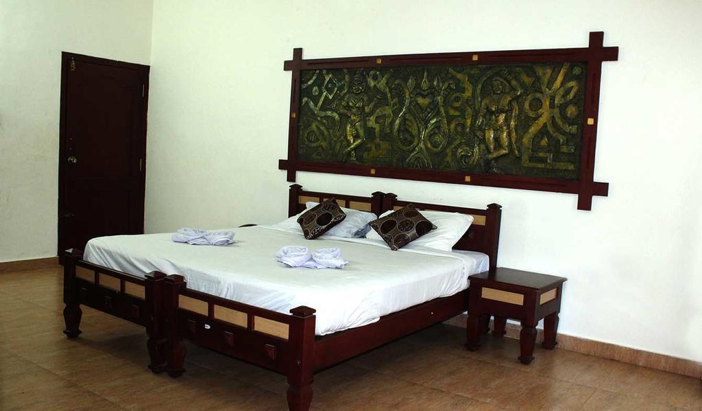 Wayanad Gate Resort Манантавади Екстериор снимка